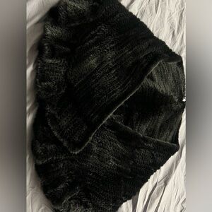 Elegant Black Women’s Mink/Real Fur wrap